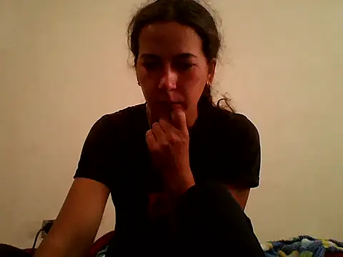 Snapshot of Tamilashaa chatting on September 15, 5:30 am Tamilashaa online show from September 15, 5:30 am