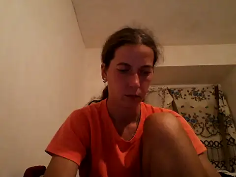 Snapshot of Tamilashaa chatting on September 25, 5:30 pm Tamilashaa online show from September 25, 5:30 pm