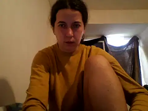 Snapshot of Tamilashaa chatting on February 1, 7:15 am Tamilashaa online show from February 1, 7:15 am