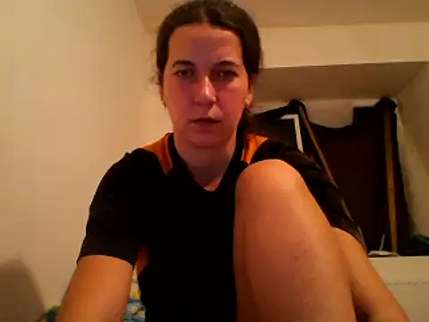 Snapshot of Tamilashaa chatting on January 27, 5:15 pm Tamilashaa online show from January 27, 5:15 pm