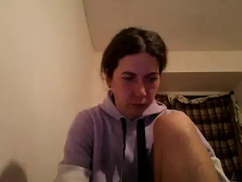 Snapshot of Tamilashaa chatting on February 9, 4:27 pm Tamilashaa online show from February 9, 4:27 pm