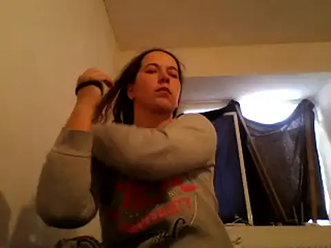 Snapshot of Tamilashaa chatting on February 19, 1:39 pm Tamilashaa online show from February 19, 1:39 pm