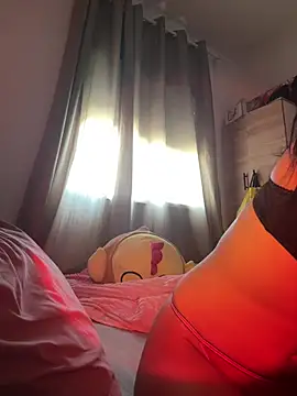 morrocoXcute online show from April 4, 3:07 pm