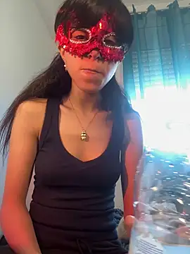 morrocoXcute online show from April 14, 2:00 pm