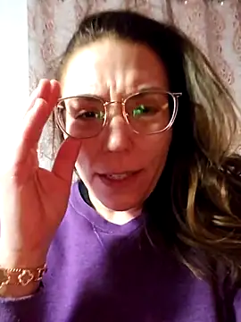 Ellie-L-Elizabeth online show from March 13, 11:54 pm