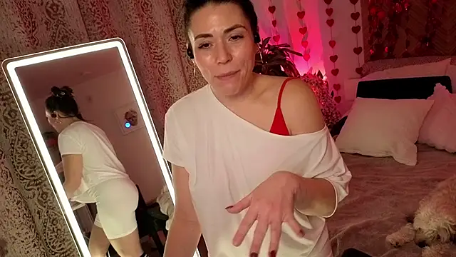 Ellie-L-Elizabeth online show from February 15, 11:36 pm