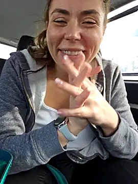 Snapshot of Ellie-L-Elizabeth chatting on February 24, 5:20 pm Ellie-L-Elizabeth online show from February 24, 5:20 pm