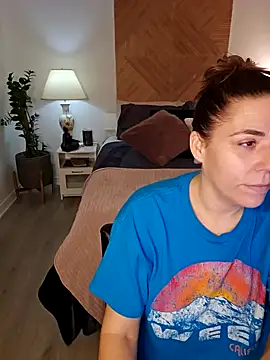 Ellie-L-Elizabeth online show from November 24, 3:12 pm