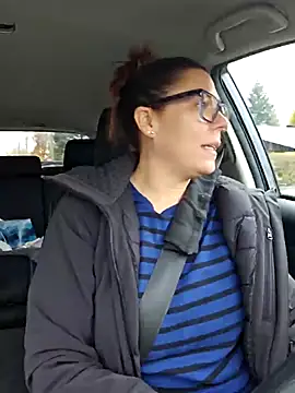 Ellie-L-Elizabeth online show from November 3, 3:48 pm