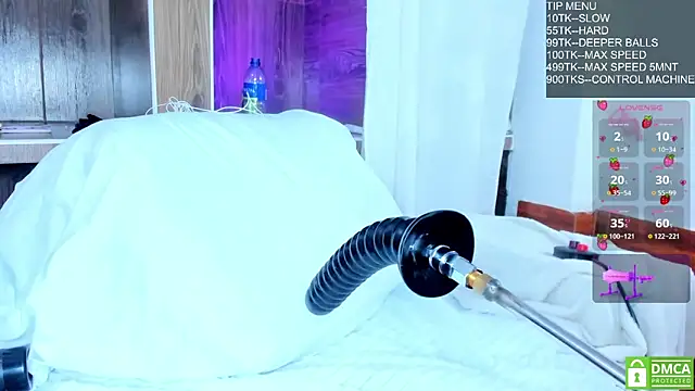 Snapshot of noah-_ chatting on September 9, 9:24 pm noah- online show from September 9, 9:24 pm