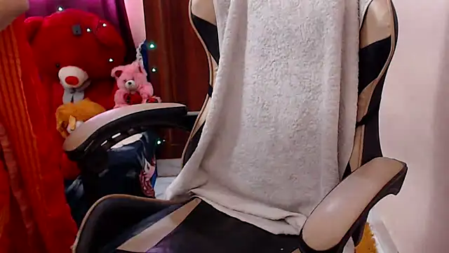 Naughty Kashish online show from February 7, 5:59 am