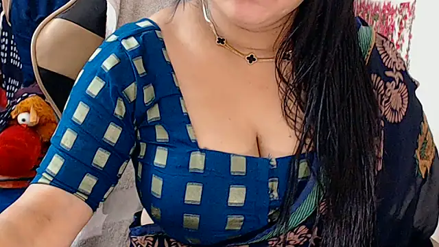 Snapshot of Naughty_Kashish chatting on July 8, 6:47 am Naughty Kashish online show from July 8, 6:47 am