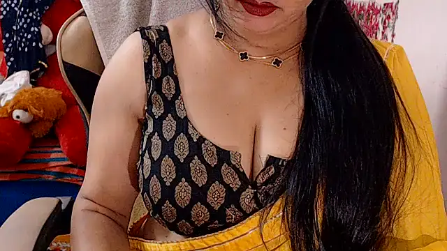 Snapshot of Naughty_Kashish chatting on July 9, 6:14 am Naughty Kashish online show from July 9, 6:14 am