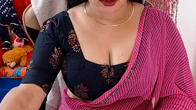 Snapshot of Naughty_Kashish chatting on June 11, 5:37 am Naughty Kashish online show from June 11, 5:37 am