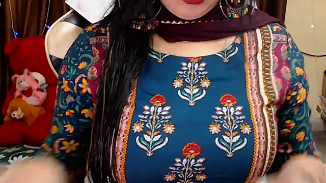 Naughty Kashish online show from November 12, 6:17 am