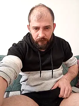 NiiiRvaNaa online show from November 15, 6:50 am