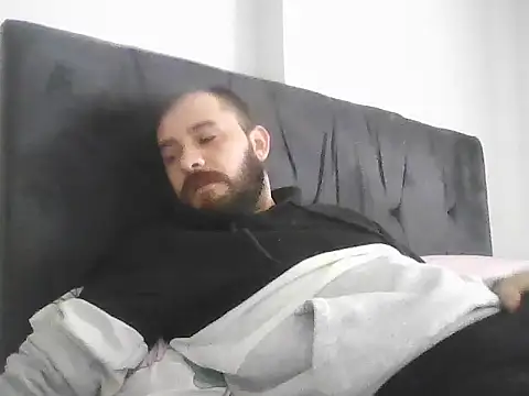 NiiiRvaNaa online show from November 14, 5:55 am