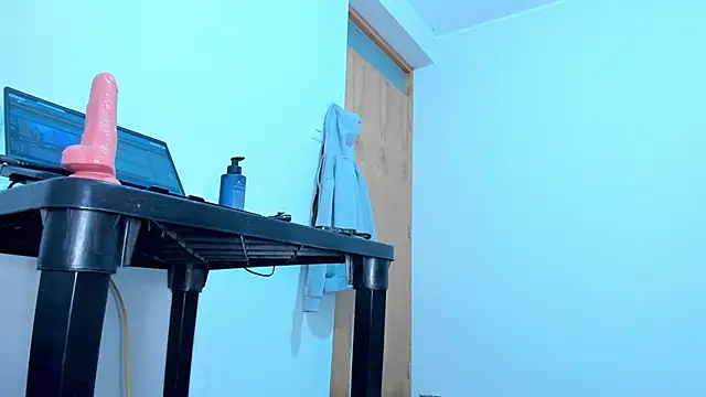 MikeMiller2 online show from October 20, 3:30 am