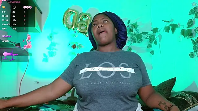 niawk  online show from April 10, 4:25 pm