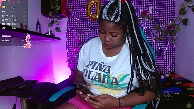 niawk  online show from February 9, 1:53 pm