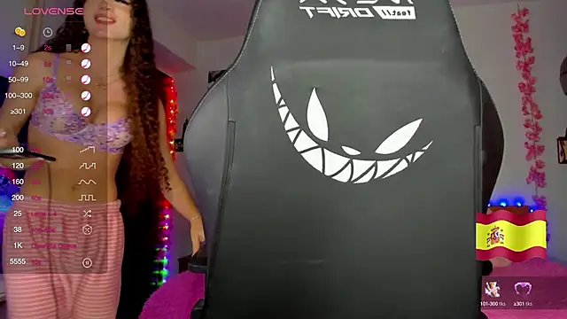 Snapshot of gabrielatafur_ chatting on October 1, 7:07 pm gabrielatafur online show from October 1, 7:07 pm