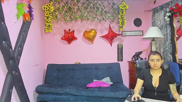 lesbiancuple online show from March 14, 11:49 am