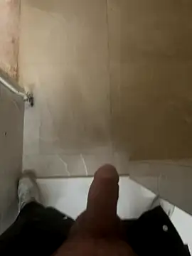 Snapshot of RenaudS-02 chatting on November 28, 12:27 pm RenaudS-02 online show from November 28, 12:27 pm