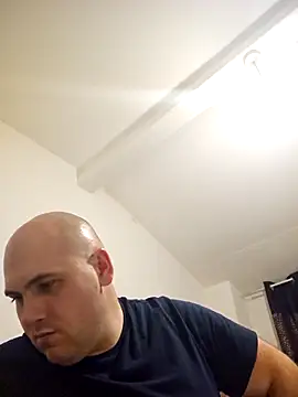 Snapshot of mario890605 chatting on March 11, 12:11 am mario890605 online show from March 11, 12:11 am