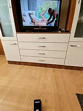 Snapshot of mario890605 chatting on January 6, 1:30 pm mario890605 online show from January 6, 1:30 pm