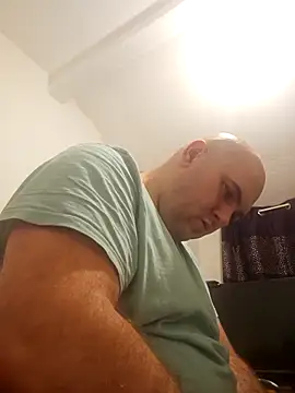 Snapshot of mario890605 chatting on September 12, 10:42 pm mario890605 online show from September 12, 10:42 pm