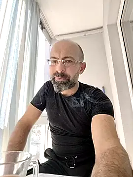 Snapshot of dangerx45 chatting on April 2, 11:06 am dangerx45 online show from April 2, 11:06 am