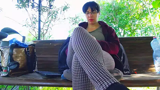 SquirtyMellissaLabia online show from June 1, 5:18 am