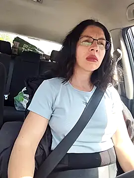 SquirtyMellissaLabia online show from May 3, 10:31 am