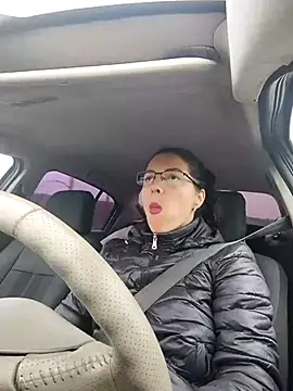 SquirtyMellissaLabia online show from December 2, 8:38 am