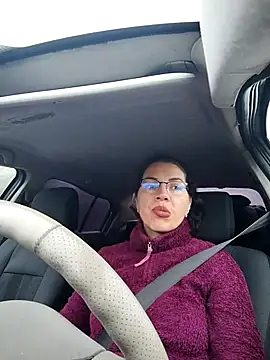 SquirtyMellissaLabia online show from November 13, 5:44 am