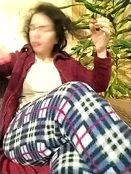 SquirtyMellissaLabia online show from December 16, 6:39 am