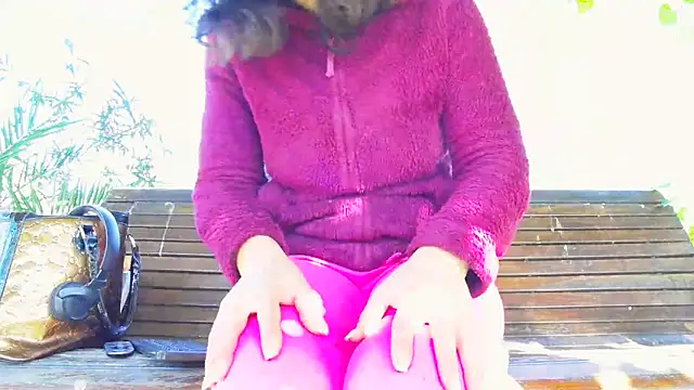 SquirtyMellissaLabia online show from October 19, 7:22 am