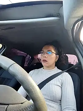 SquirtyMellissaLabia online show from October 23, 6:12 am