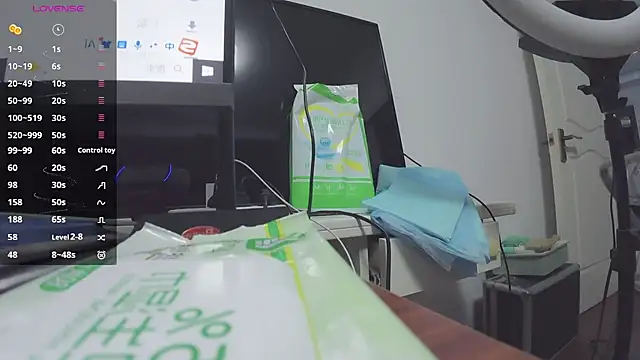 qianqian  online show from April 5, 12:23 pm