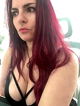 Snapshot of LunaMoongirl chatting on September 29, 1:39 pm LunaMoongirl online show from September 29, 1:39 pm
