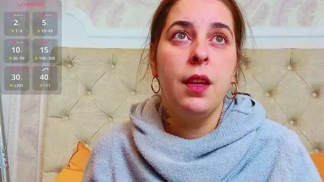 Snapshot of KarinaNoir chatting on December 23, 5:07 am KarinaNoir online show from December 23, 5:07 am