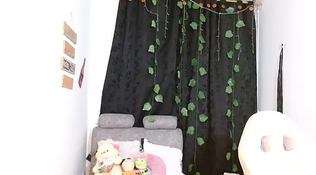  diamondpamela online show from December 6, 3:46 am