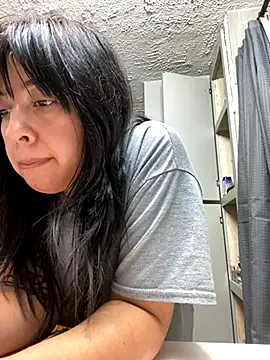 AriannaPena online show from September 18, 9:51 pm