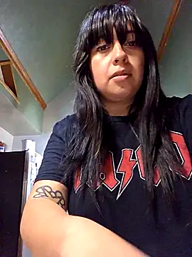 AriannaPena online show from November 14, 11:52 pm