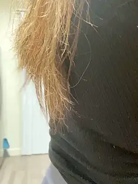 AriannaPena online show from February 27, 5:18 am