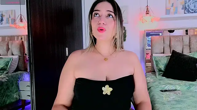 Dulce Morrys online show from May 1, 3:28 pm