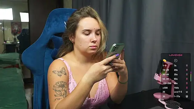 Snapshot of Sandra_SW_ chatting on November 27, 3:56 pm Sandra SW online show from November 27, 3:56 pm