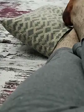 Snapshot of Siyahinci72 chatting on October 30, 5:10 pm Siyahinci72 online show from October 30, 5:10 pm