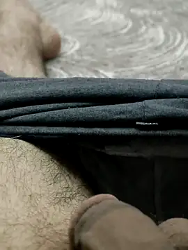 Snapshot of Siyahinci72 chatting on September 30, 5:41 pm Siyahinci72 online show from September 30, 5:41 pm