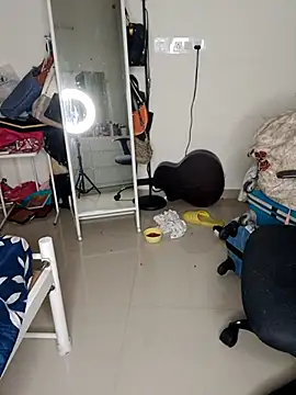 Snapshot of SIDDHAA--897 chatting on November 7, 10:03 pm SIDDHAA--897 online show from November 7, 10:03 pm